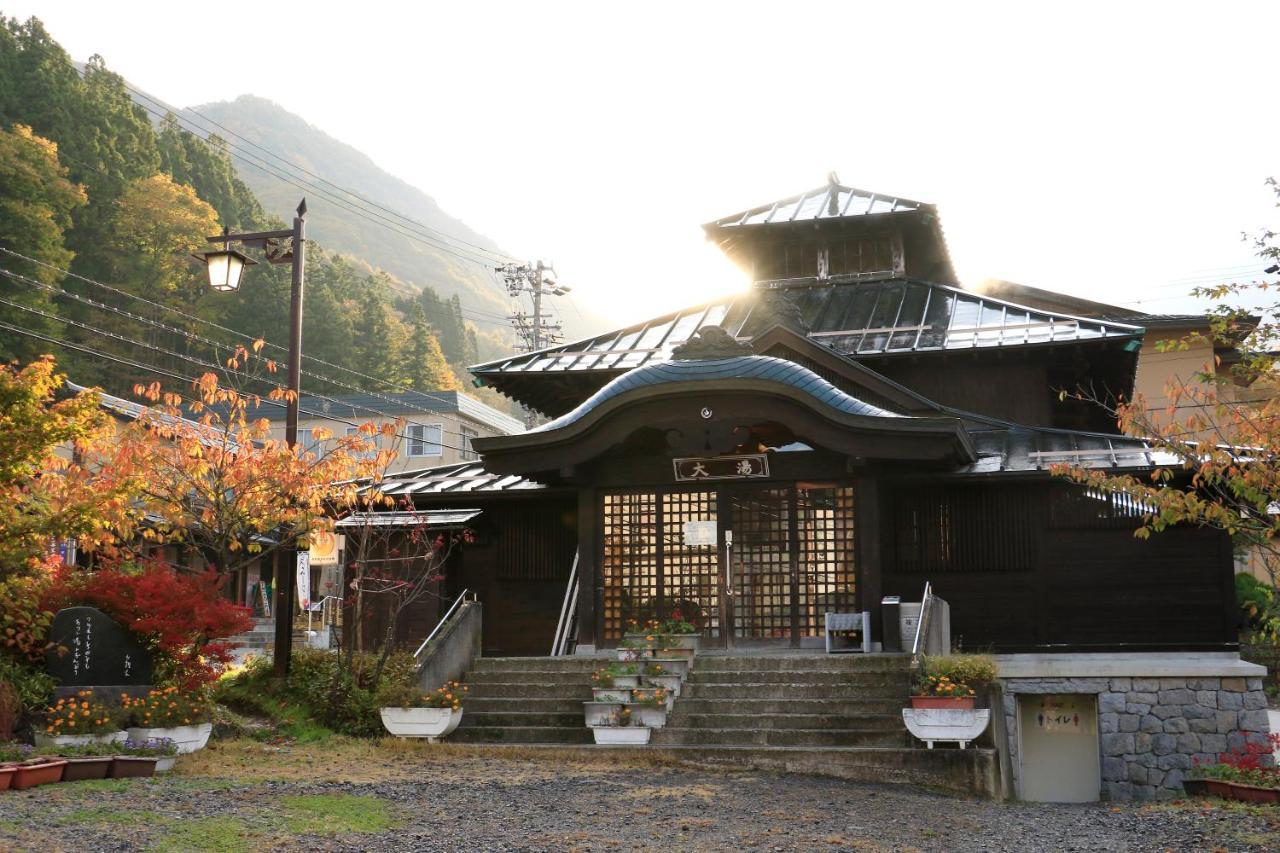 Fujiiso (Adults Only) Hotel Takayama  Exterior foto